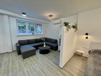 Eladó téglalakás, Budapesten, VII. kerületben, Madách Imre úton