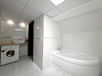 Eladó üzlethelyiség, VII. kerületben 52.9 M Ft, 2 szobás