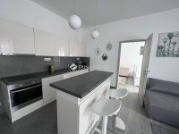 Eladó téglalakás, Pécsett 74.99 M Ft, 3 szobás