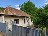 Eladó családi ház, Márkházán 6.5 M Ft, 2 szobás