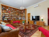 Eladó téglalakás, VII. kerületben 185 M Ft, 3 szobás