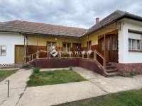 Eladó családi ház, Tápiószecsőn 43 M Ft, 3 szobás