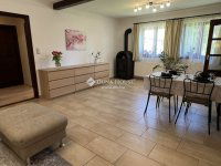 Eladó üzlethelyiség, Ócsán 147 M Ft, 4 szobás