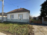 Eladó családi ház, Porpácon 25 M Ft, 2 szobás