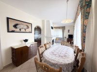 Eladó családi ház, Pécsett 115 M Ft, 4 szobás