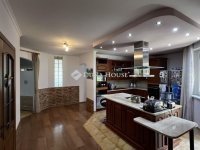 Eladó családi ház, XXII. kerületben 295 M Ft, 9 szobás