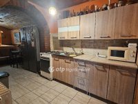 Eladó családi ház, Szigetszentmiklóson 25.3 M Ft, 2 szobás