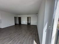Eladó téglalakás, Pécsett, Kéméndi soron 149 M Ft, 5 szobás