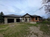Eladó családi ház, Tóalmáson 109 M Ft, 4 szobás