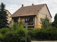 Eladó családi ház, Tatán 119 M Ft, 5 szobás