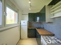 Eladó panellakás, Győrött 59.5 M Ft, 3 szobás