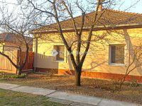 Eladó családi ház, Kecskeméten 69.99 M Ft, 4 szobás