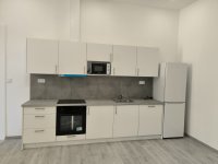 Kiadó téglalakás, albérlet, V. kerületben, Kossuth Lajos utcában