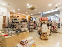 Eladó üzlethelyiség, V. kerületben 385 M Ft, 2 szobás