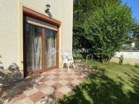 Eladó családi ház, Budakeszin 219 M Ft, 11 szobás