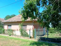 Eladó családi ház, Vámosmikolán 16.9 M Ft, 2 szobás