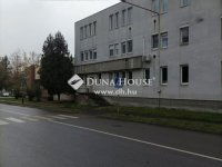 Kiadó iroda, Komlón 275 E Ft / hó / költözzbe.hu