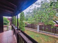 Eladó családi ház, XVI. kerületben 109.9 M Ft, 8 szobás