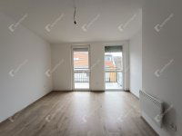 Eladó téglalakás, Sopronban 110 M Ft, 5 szobás