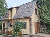 Eladó családi ház, Pécsett 48 M Ft, 4 szobás