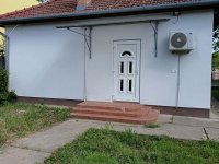 Kiadó családi ház, albérlet, Hajdúszoboszlón 150 E Ft / hó