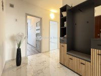 Eladó panellakás, Pápán 43.99 M Ft, 2 szobás