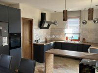 Eladó családi ház, Kecskeméten 167.6 M Ft, 5 szobás