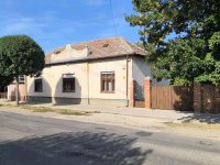 Eladó családi ház, Tiszaföldváron 35 M Ft, 3+1 szobás