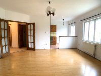 Kiadó téglalakás, albérlet