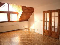 Eladó családi ház, XIV. kerületben 229 M Ft, 9+3 szobás