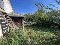 Eladó családi ház, Székesfehérvárott 33 M Ft, 2 szobás