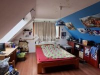 Eladó családi ház, Vecsésen 149.999 M Ft, 5 szobás