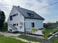 Eladó családi ház, Gyenesdiáson, Kossuth Lajos utcában 139 M Ft