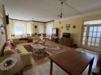 Eladó családi ház, Pilismaróton 149.9 M Ft, 5 szobás