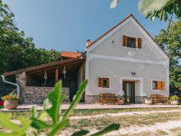 Eladó családi ház, Köveskálon 154 M Ft, 4 szobás