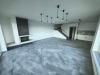 Eladó téglalakás, Siófokon 149 M Ft, 4 szobás