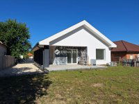 Eladó családi ház, Hernádon 78 M Ft, 4 szobás