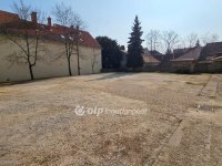 Eladó téglalakás, Egerben 41 M Ft, 2 szobás