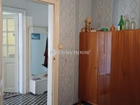 Eladó családi ház, Pécsett 36 M Ft, 3 szobás