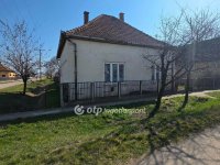 Eladó családi ház, Nádudvaron 25 M Ft, 2 szobás