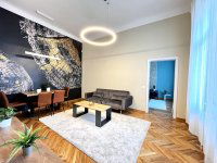 Eladó téglalakás, VI. kerületben 94.5 M Ft, 2 szobás