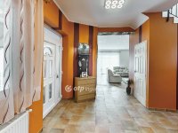 Eladó családi ház, Csomádon 155 M Ft, 4 szobás