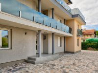 Eladó téglalakás, Siófokon 120 M Ft, 4 szobás