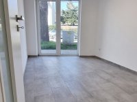 Kiadó üzlethelyiség, Nyíregyházán 160 E Ft / hó, 2 szobás