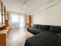Kiadó panellakás, albérlet, Debrecenben 300 E Ft / hó, 3 szobás