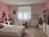 Eladó téglalakás, Zalaegerszegen 89.5 M Ft, 5 szobás