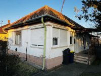 Eladó családi ház, Tápiószecsőn 34.9 M Ft, 2 szobás