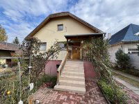 Eladó családi ház, Veresegyházon 129 M Ft, 4 szobás