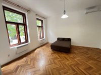 Kiadó téglalakás, albérlet