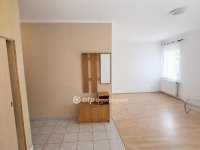 Eladó téglalakás, Szigetszentmiklóson 48.9 M Ft, 1 szobás